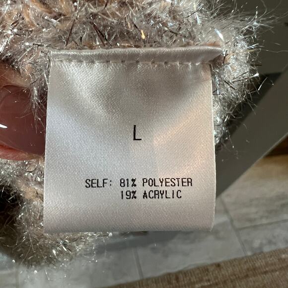 See and Be Seen Women's Silver Metallic and Tan Eyelash Sweater Size L NEW - Picture 5 of 8